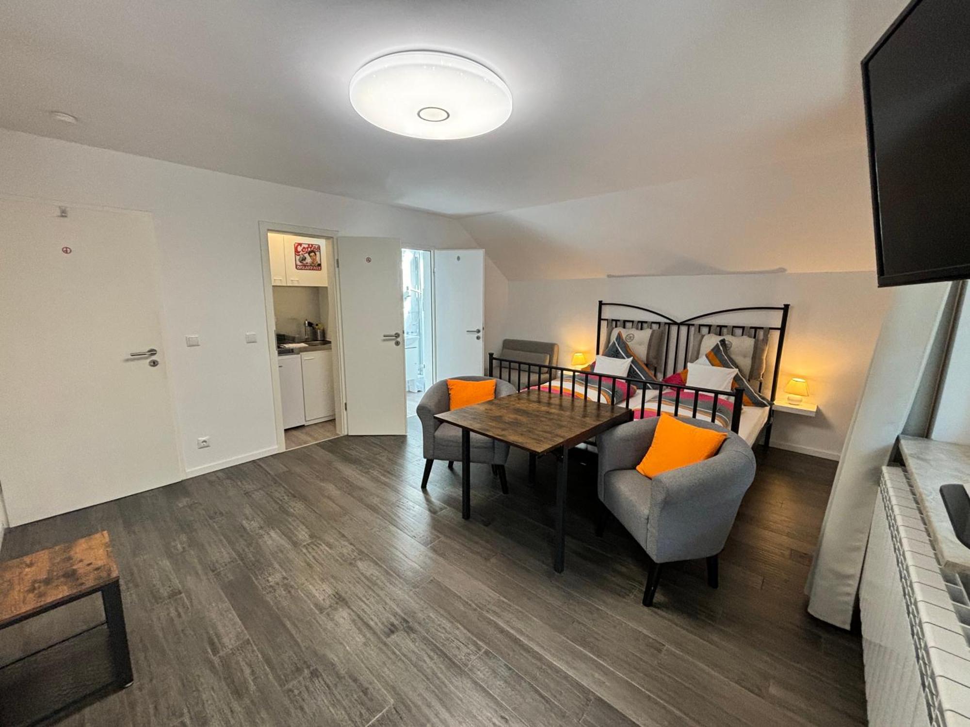 Haus Sonnenblick- Apartments Starnberg Szoba fotó