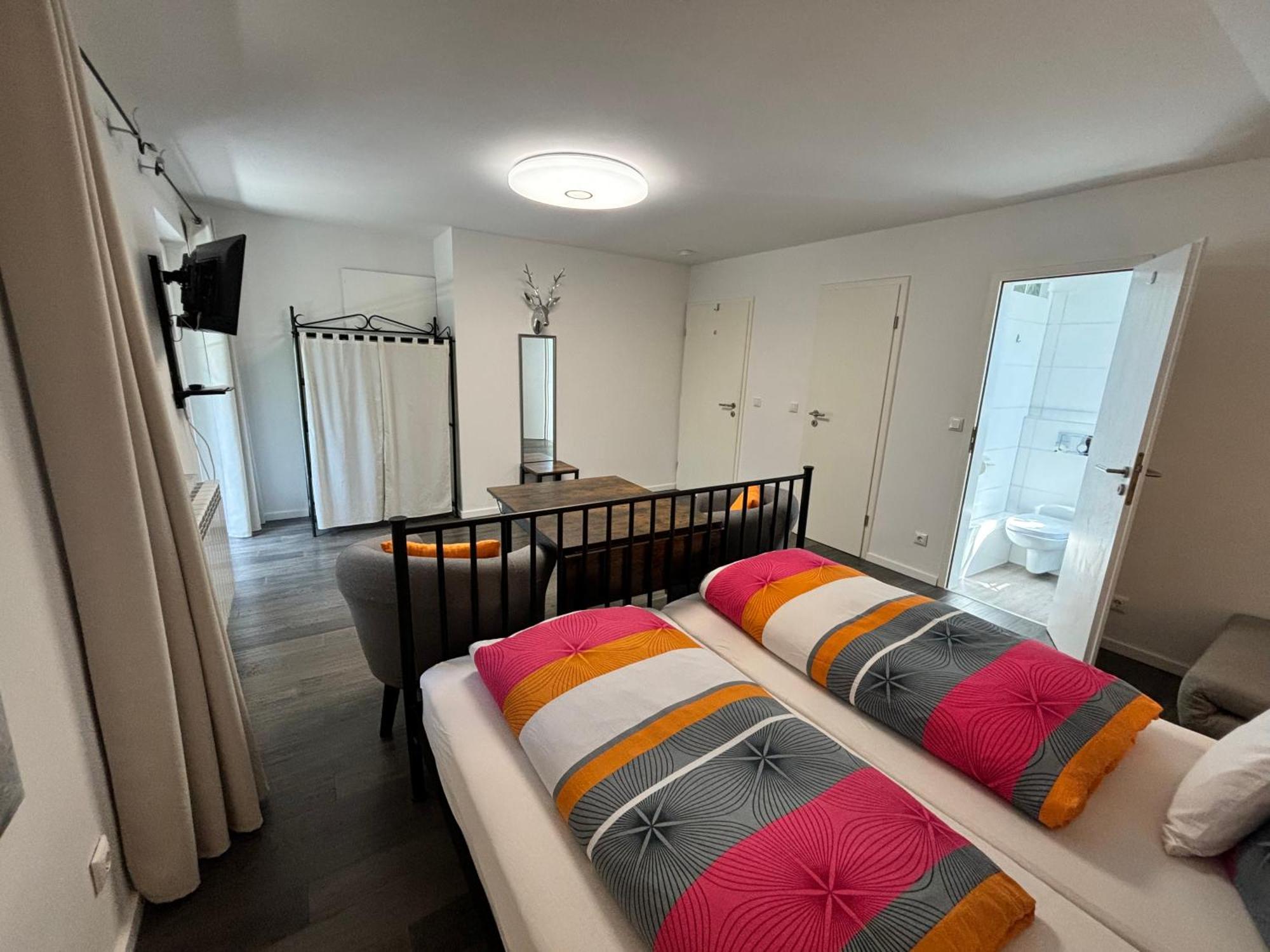 Haus Sonnenblick- Apartments Starnberg Szoba fotó