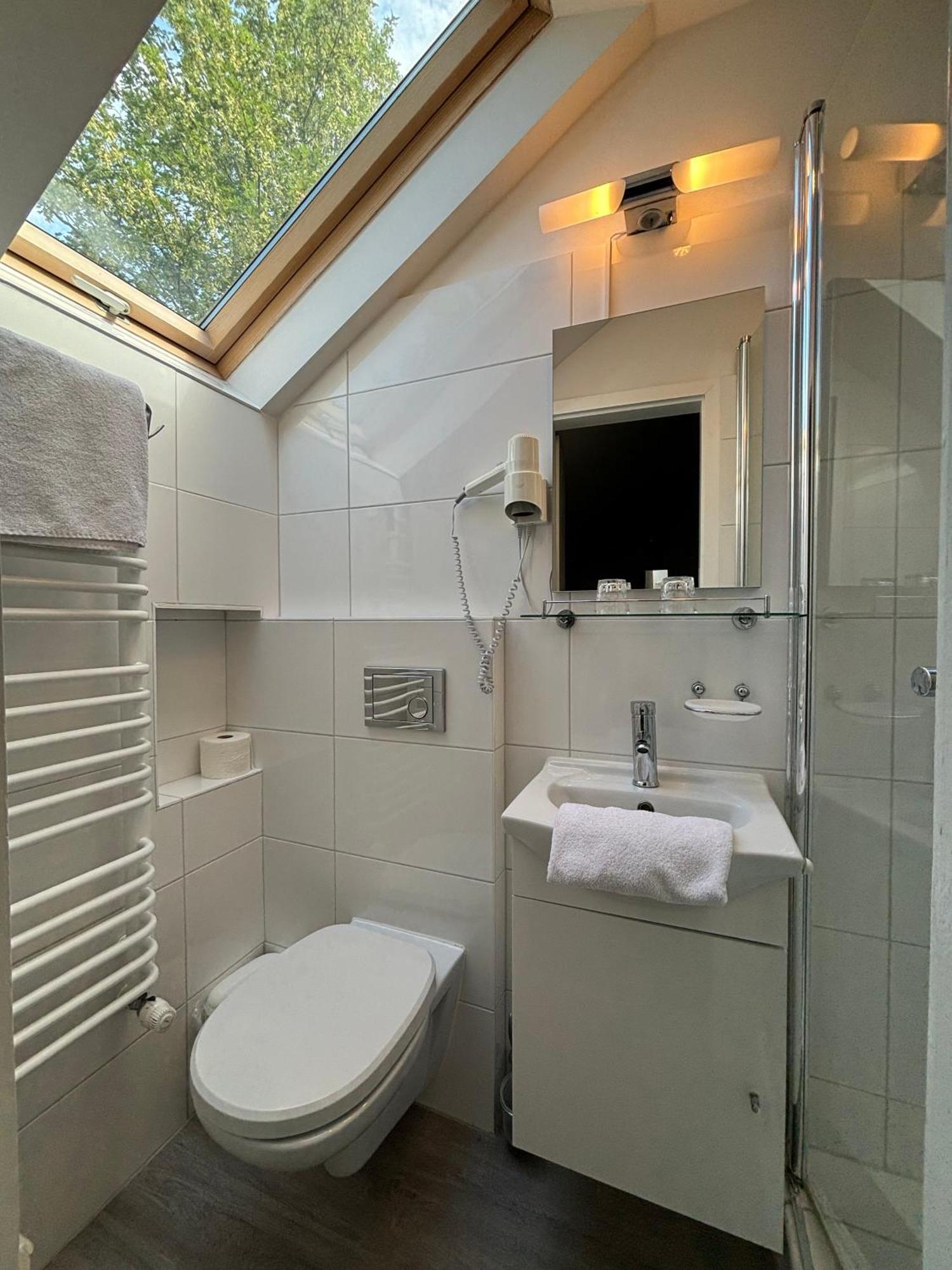 Haus Sonnenblick- Apartments Starnberg Kültér fotó